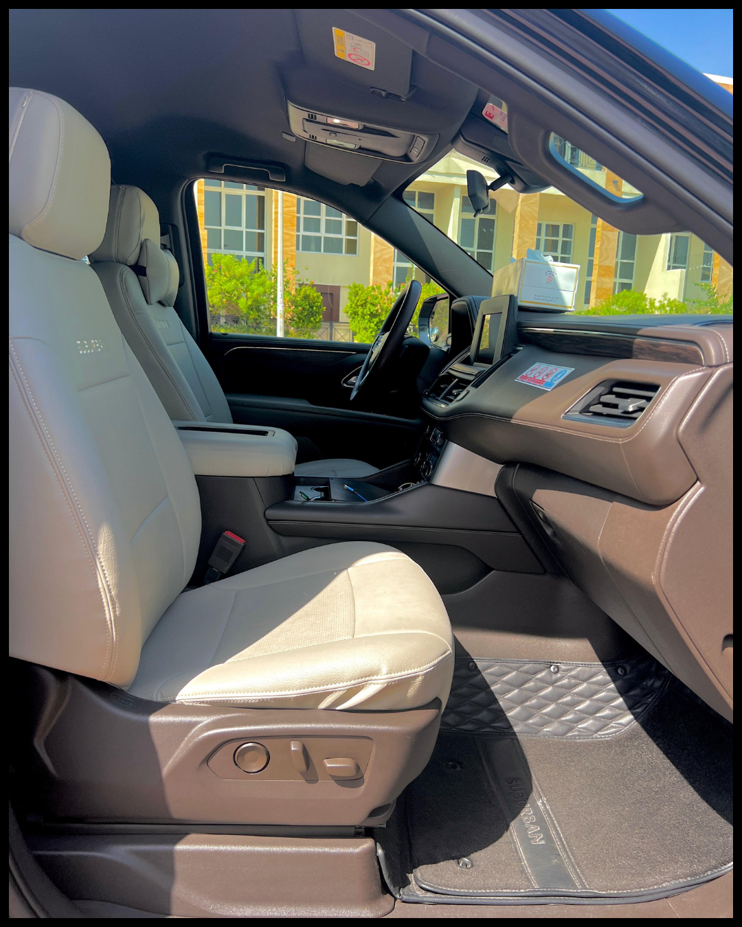 Chavrolet Suburban 4