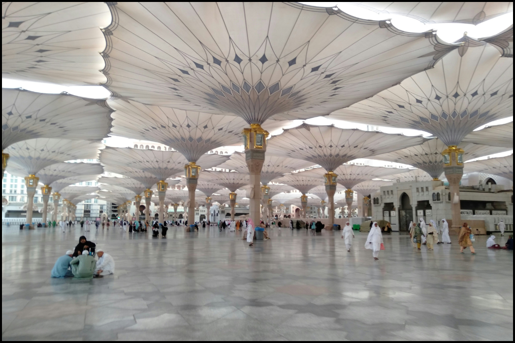 Umrah by air from Dubai including Saudi visa, airline tickets and guided Umrah services