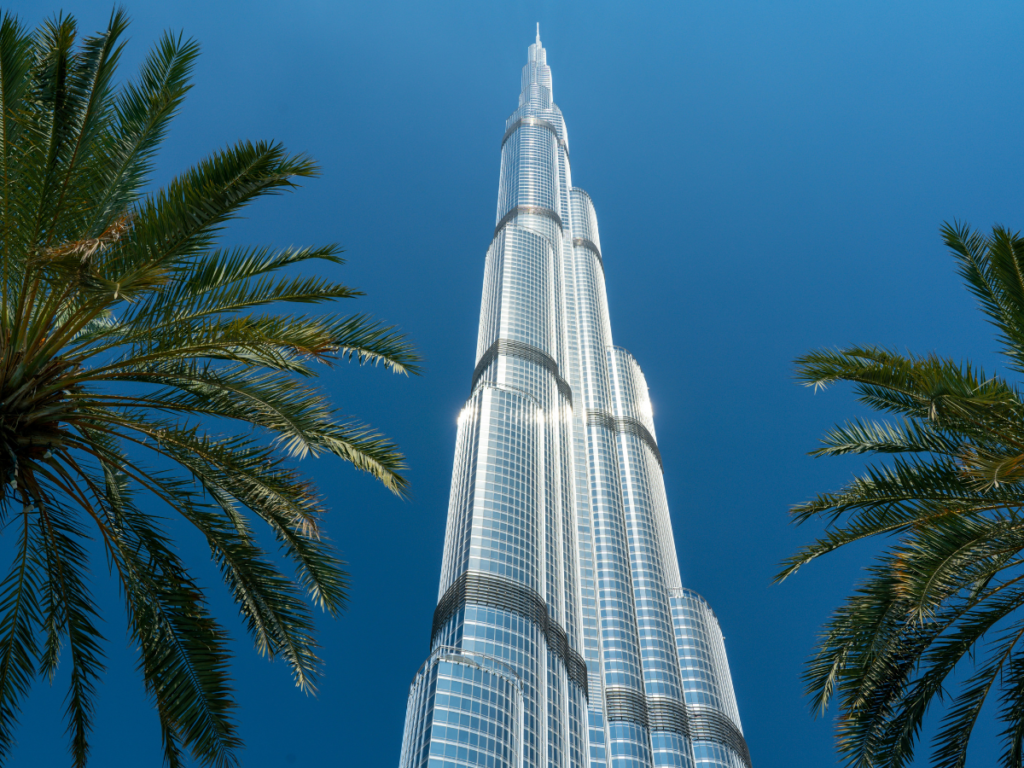 Dubai family trip with Burj Khalifa, desert safari, theme parks and beach activities for families in 2026
