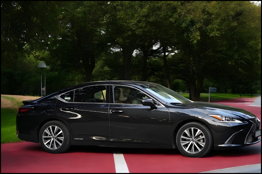 Lexus ES 300h chauffeur service Dubai with driver